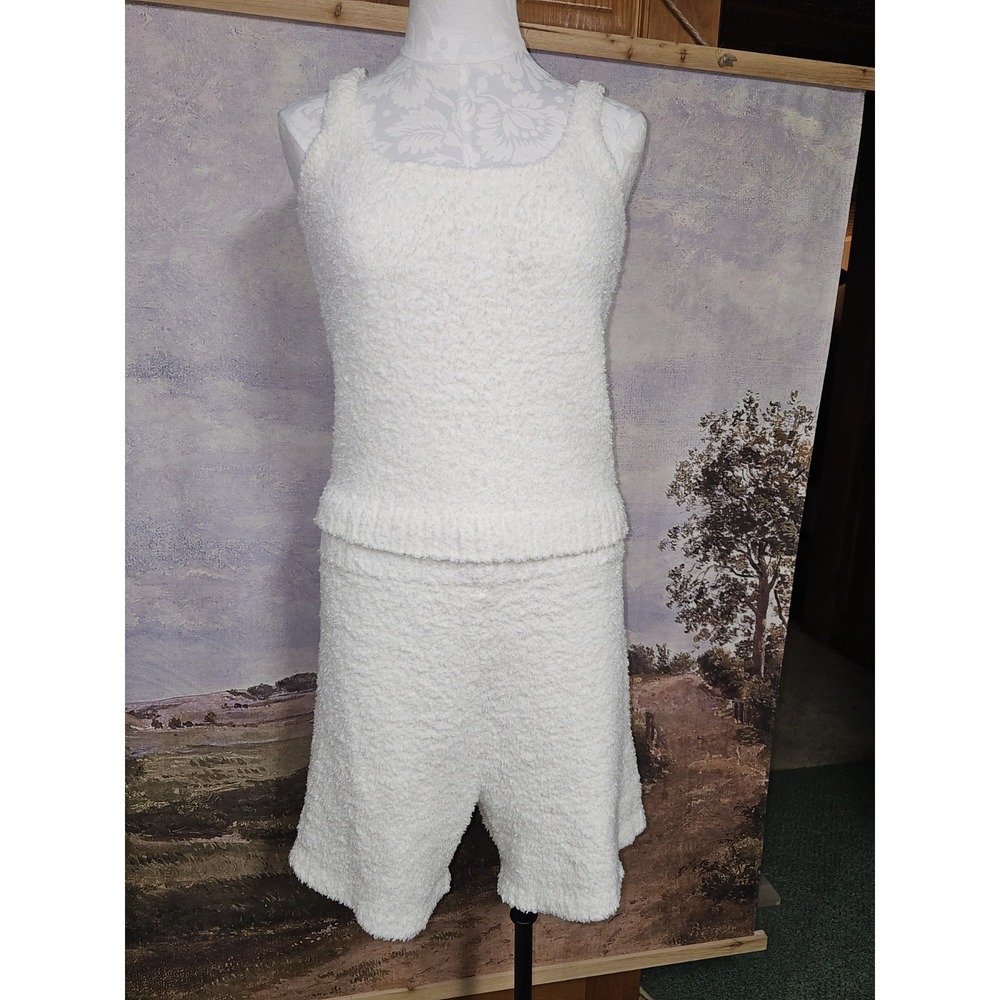 SKIMS Cozy Knit 3-Piece Boucle Lounge Set Bone Tank, Shorts And Robe Plus 2x-3x - Picture 3 of 11